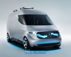 Vans elétricas da Mercedes-Benz são utilizadas para entregas urbanas