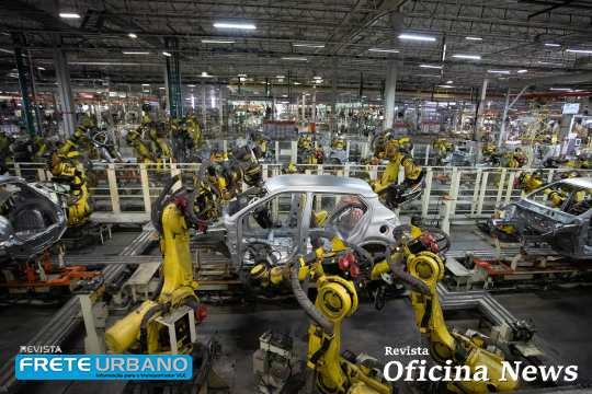 Nissan comemora 7 anos de produção em fabrica no Brasil 