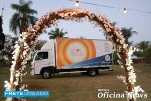 Caminhão VW Delivery é dirigido por noiva no dia do casamento