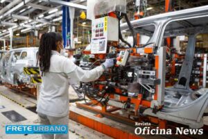 Stellantis celebra sete anos de produção no Polo Automotivo de PE